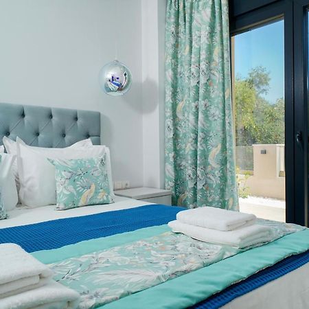 Ilias Suites سكالا بوتامياس المظهر الخارجي الصورة