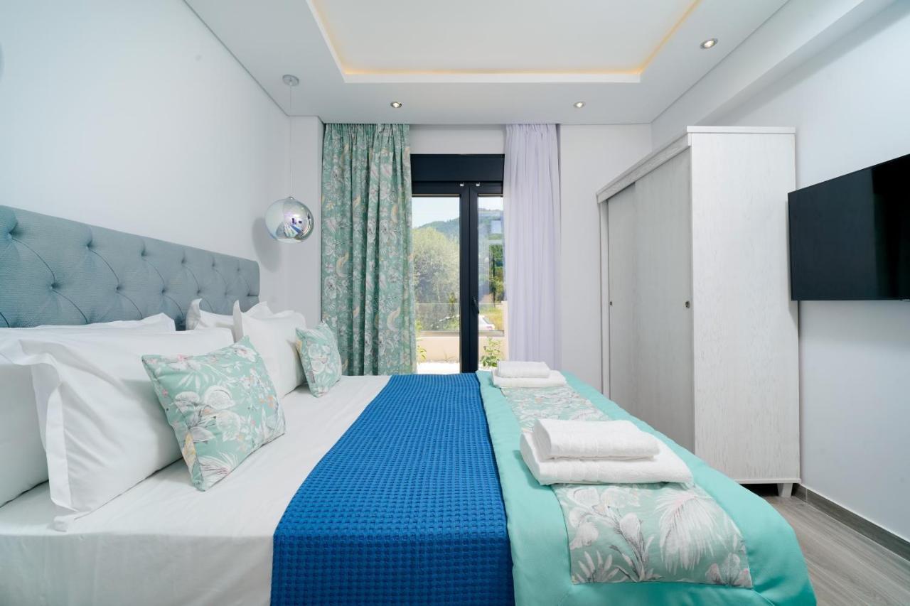 Ilias Suites سكالا بوتامياس المظهر الخارجي الصورة